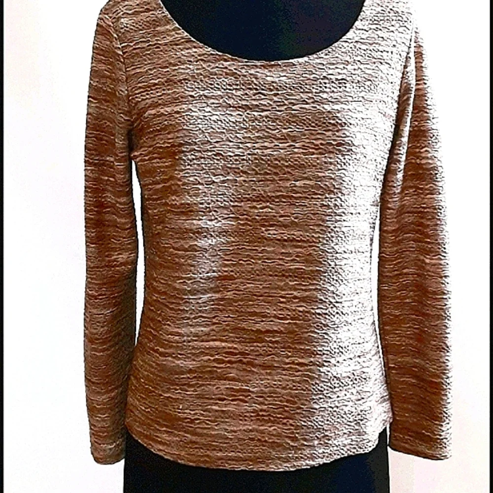 3/$15 🎄or FREE JJill Crinkle Ribbon Top Sophisticated Neutralmarbled design co - Picture 2 of 9